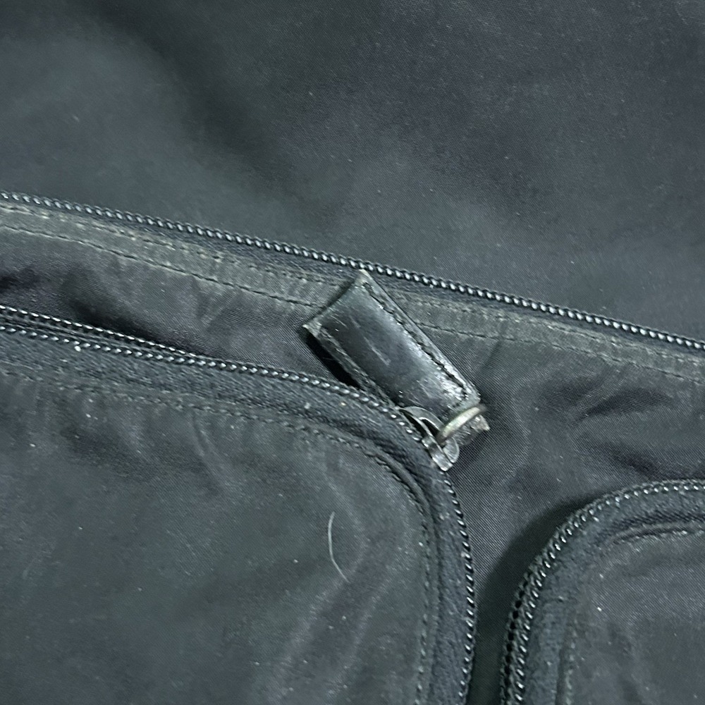 Prada vela black nylon messenger bag purse crossbody designer luxury Read - Picture 13 of 16